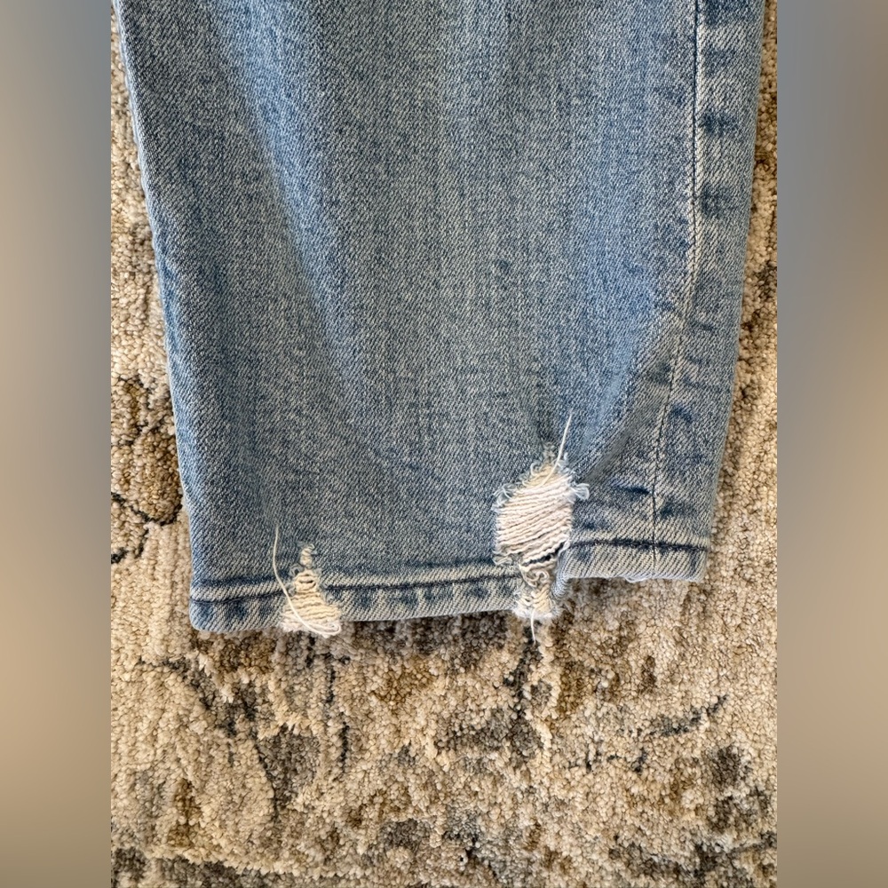 MOTHER Superior The Tomcat High-Rise Straight Distressed Jeans in The Confession - Picture 12 of 14